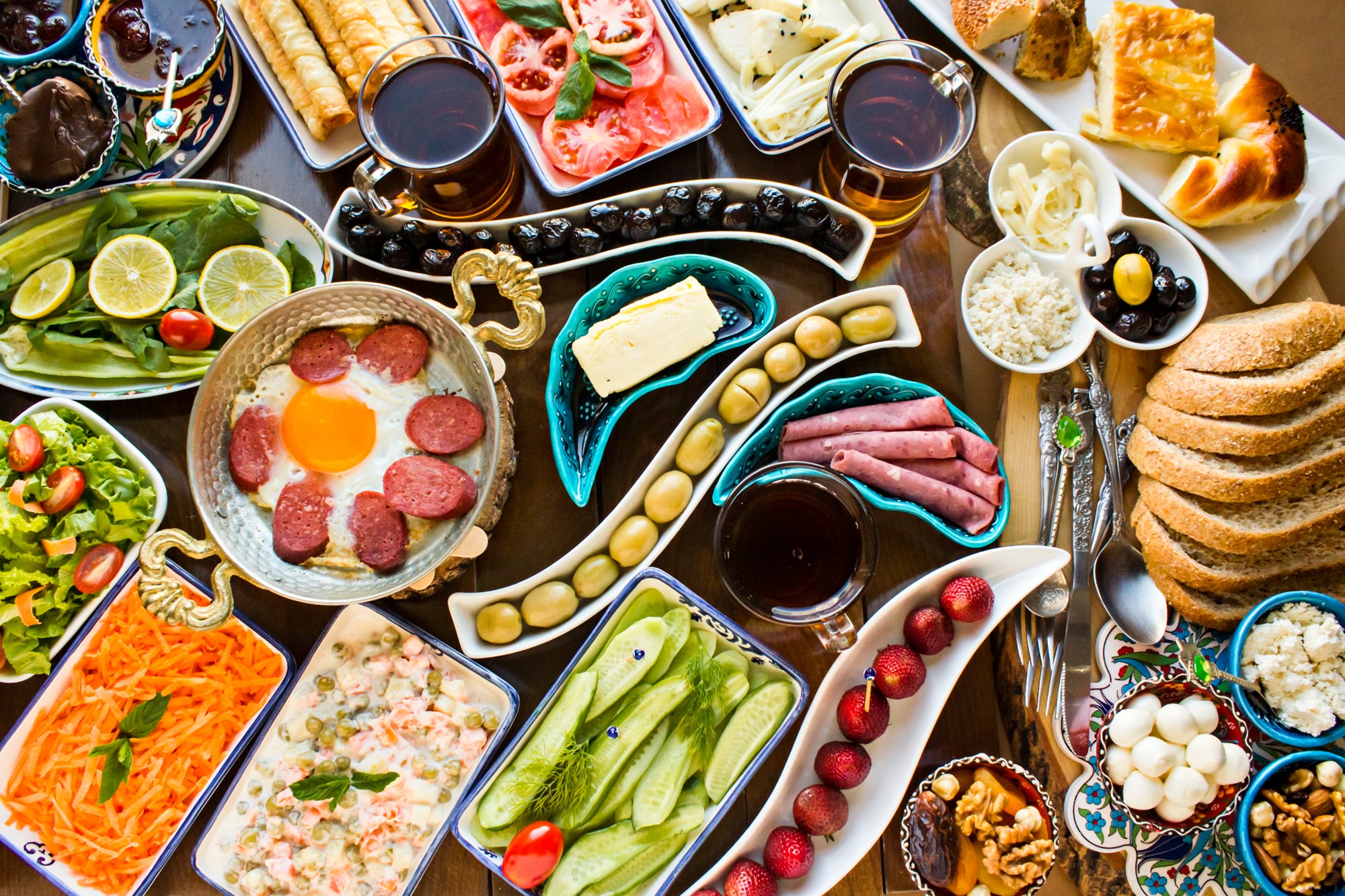 راهنمای تغذیه برای افراد مبتلا به زخم معده راهنمای تغذیه برای افراد مبتلا به زخم معده