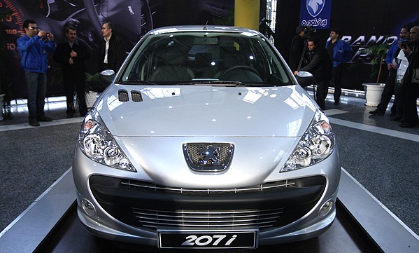 عرضه خودروسازان: آغاز ثبت نام جدید در سال جدید