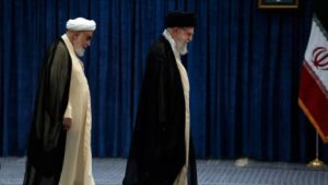 پزشکیان پیروز انتخابات ریاست جمهوری؛ موفقیت مردمی تحت رهبری آیتالله خامنهای پزشکیان پیروز انتخابات ریاست جمهوری؛ موفقیت مردمی تحت رهبری آیتالله خامنهای