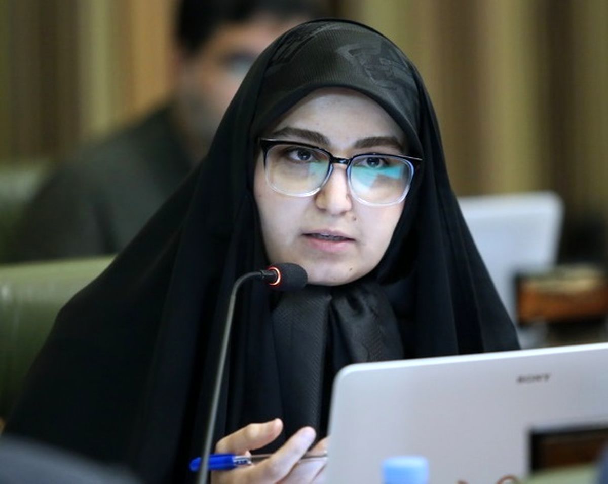 انتقادات تند نرجس سلیمانی از علیرضا زاکانی در شورای شهر تهران