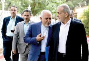 استعفای ظریف از معاونت راهبردی دولت؛ نقد صریح بر نقش زنان و جوانان در کابینه