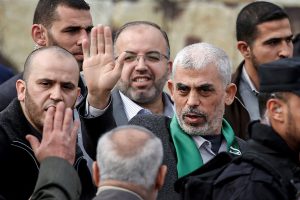 حماس به زودی جانشین السنوار را انتخاب خواهد کرد