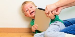 لجبازی در کودکان سندروم دان را چگونه کنترل کنیم