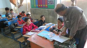 آیا ۷۰ درصد از دانش‌آموزان ایران بی‌سواد هستند؟ بررسی عملکرد در آزمون‌های تیمز و پرلز