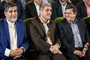 فرماندهی تیم اقتصادی یا فرار رو به جلوی دولت؟