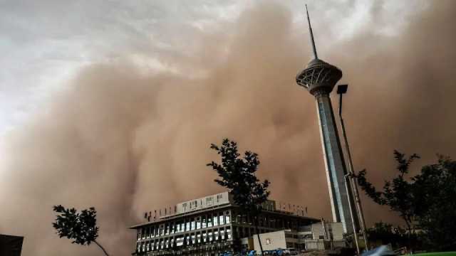 سه روز آماده‌باش برای طوفان در تهران | هشدار مدیریت بحران