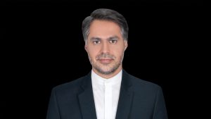 پاسخ به ترامپ از سوی دکتر مهدی محمودی/ ای جاهلِ بیهویت! تاریخ را ما مینویسیم نه هیاهوی رسانهها پاسخ به ترامپ از سوی دکتر مهدی محمودی/ ای جاهلِ بیهویت! تاریخ را ما مینویسیم نه هیاهوی رسانهها